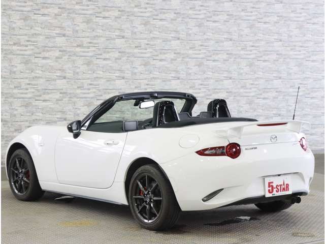 ROADSTER