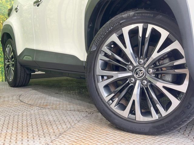 YARIS CROSS HYBRID
