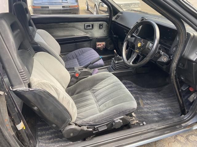 COROLLA LEVIN