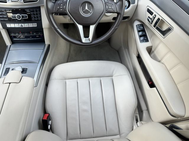 MERCEDES BENZ E class stationwagon