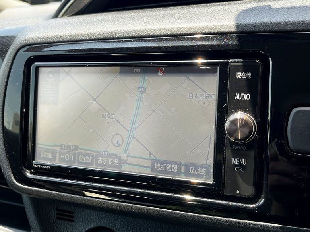 VITZ HYBRID