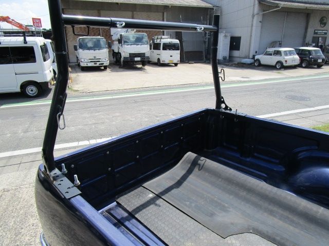 HILUX 2WD