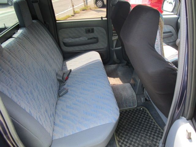 HILUX 2WD