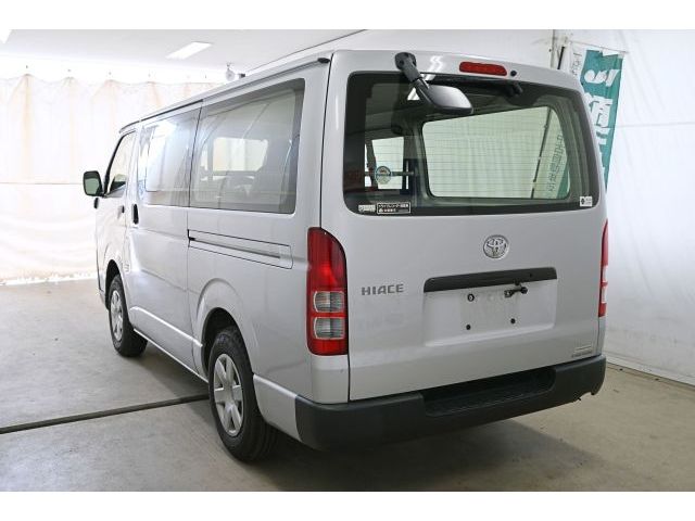 HIACE van 4WD