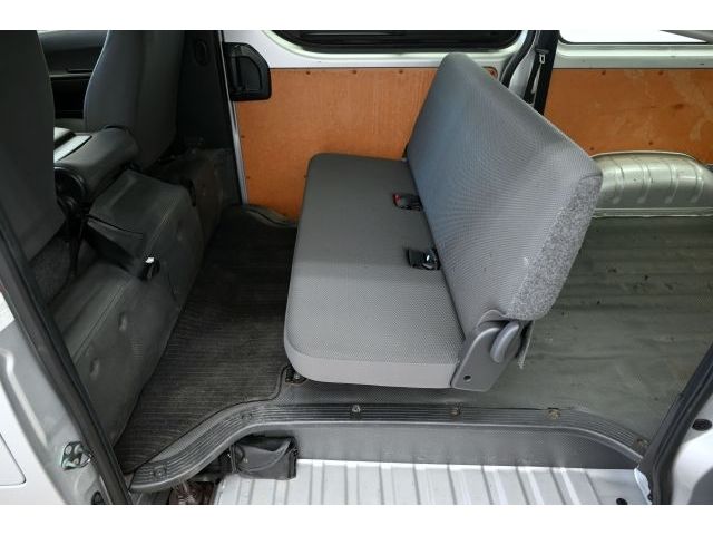 HIACE van 4WD