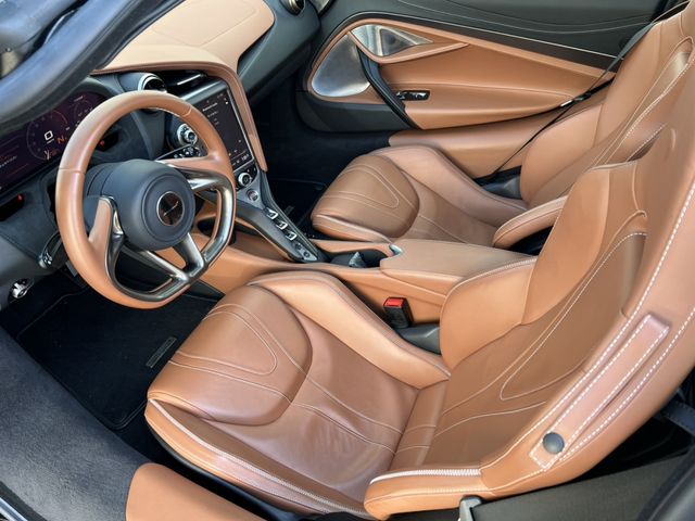 マクラーレン　７２０Ｓ