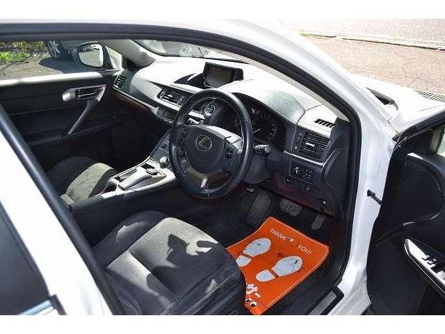 LEXUS CT200h