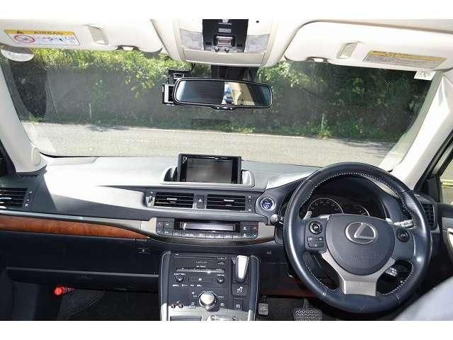LEXUS CT200h