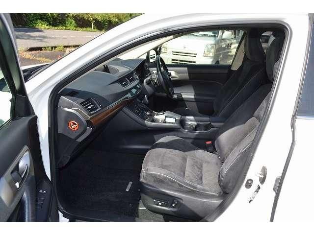 LEXUS CT200h
