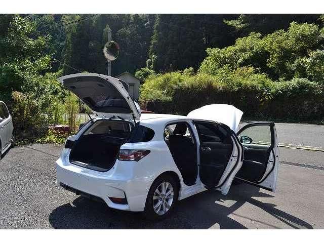 LEXUS CT200h