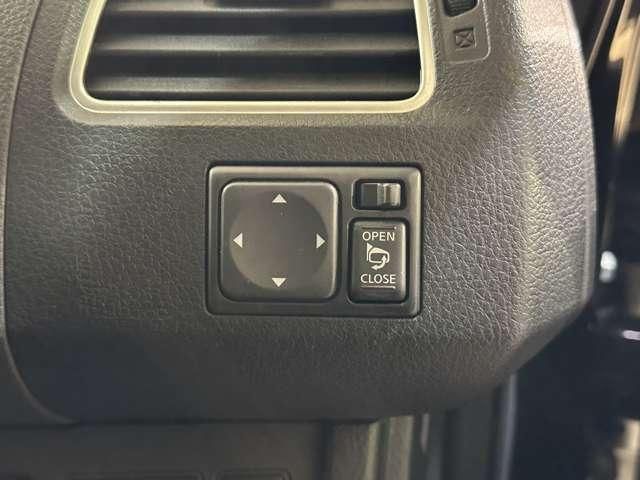 SERENA  S-HYBRID 4WD