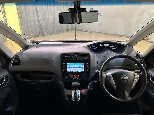 SERENA  S-HYBRID 4WD