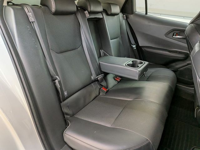 PRIUS 4WD