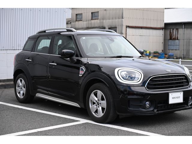 MINI ONE CROSSOVER
