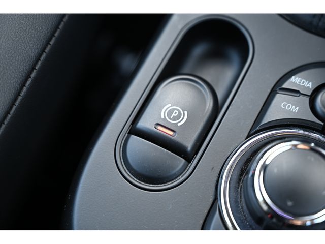 MINI COOPER D