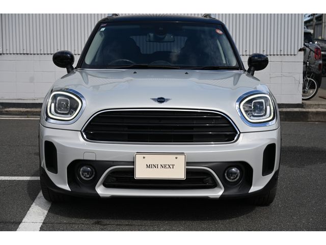 MINI COOPER D CROSSOVER