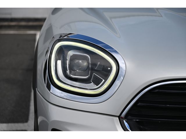 MINI COOPER D CROSSOVER