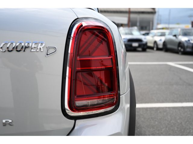 MINI COOPER D CROSSOVER