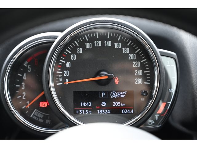 MINI COOPER D CROSSOVER