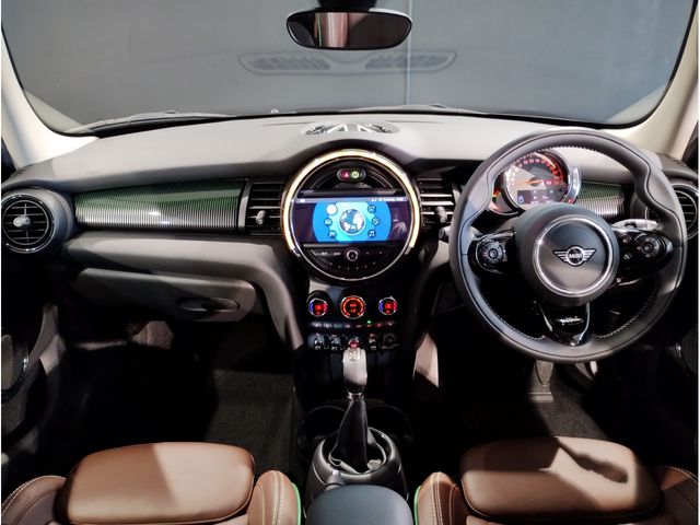 MINI COOPER D 5DOOR