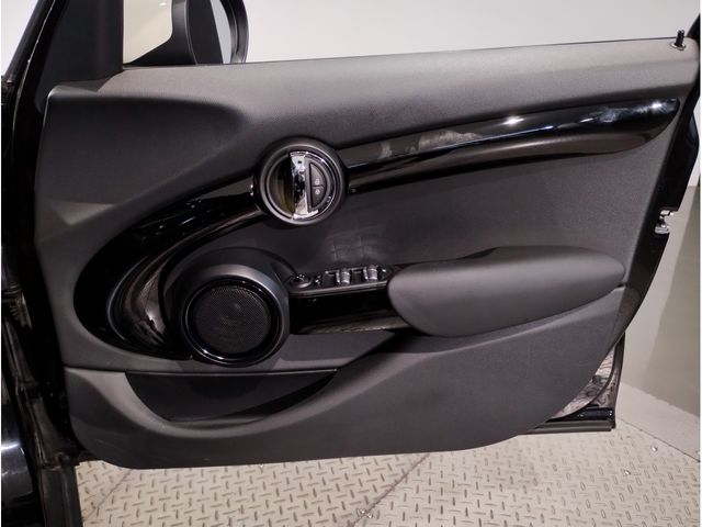 MINI COOPER D 5DOOR