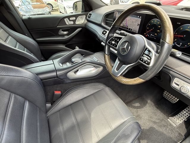 MERCEDES BENZ GLS class