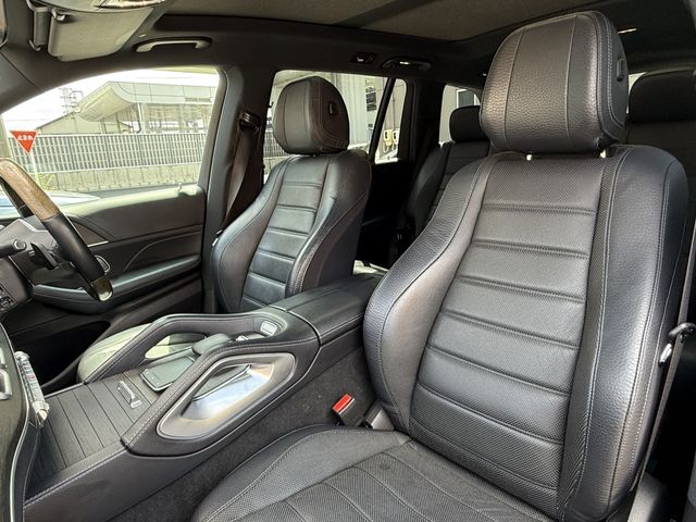 MERCEDES BENZ GLS class