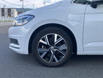 VOLKSWAGEN GOLF TOURAN