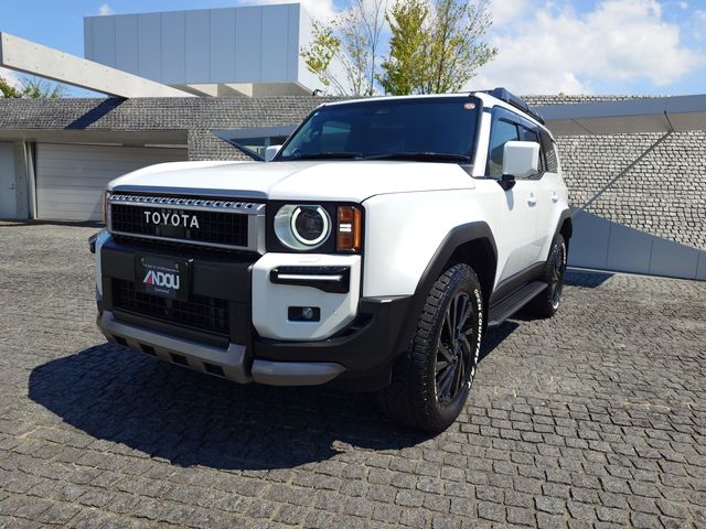 LANDCRUISER 250