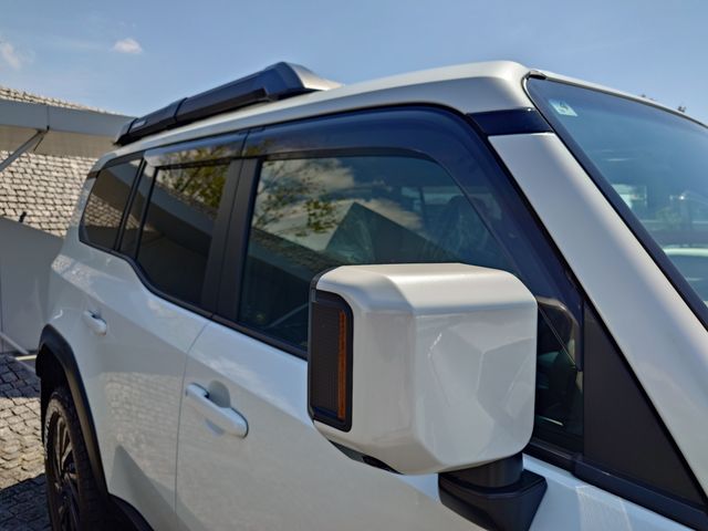 LANDCRUISER 250