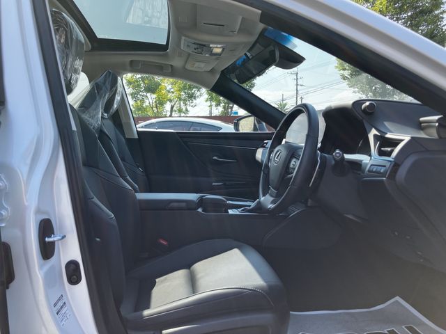 LEXUS ES300h