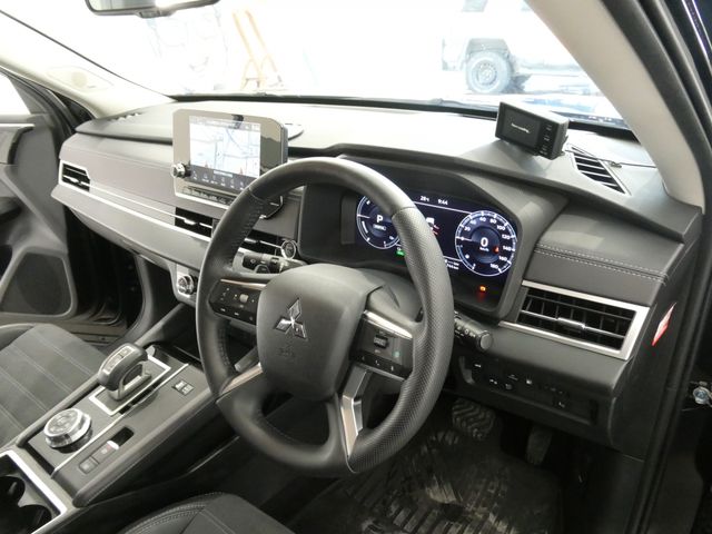 OUTLANDER PHEV