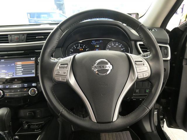 X-TRAIL 2WD