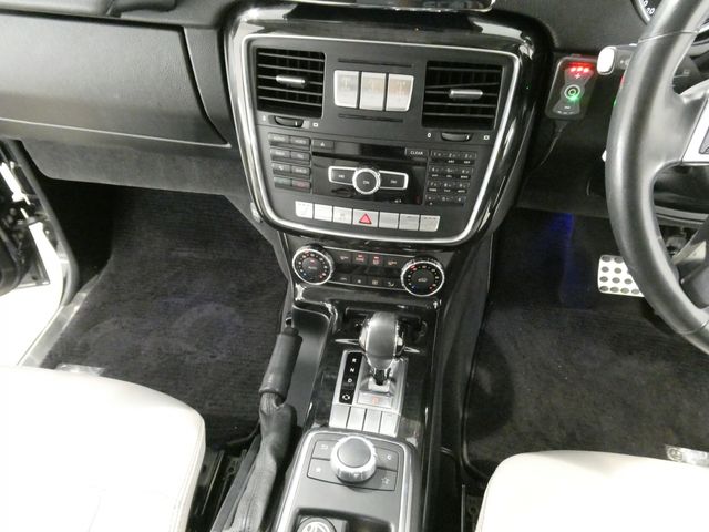 MERCEDES BENZ G class