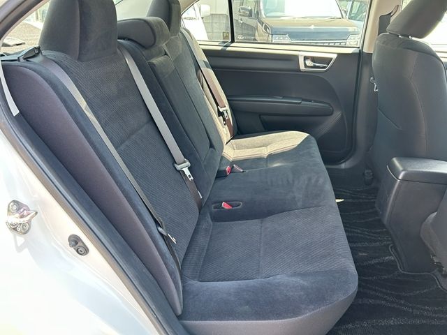 COROLLA AXIO