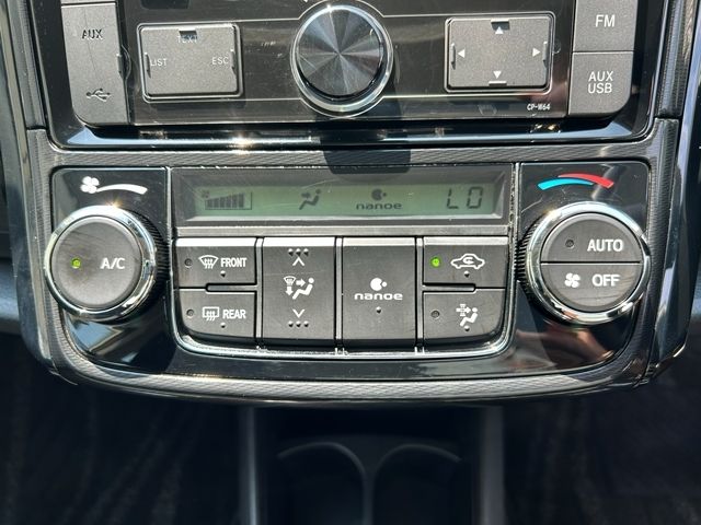 COROLLA AXIO