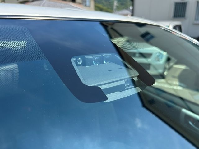 COROLLA AXIO