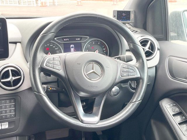 MERCEDES BENZ B class