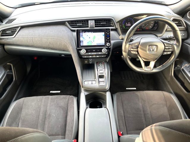 INSIGHT sedan