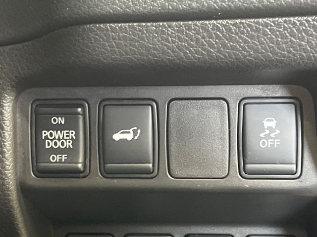 X-TRAIL 2WD