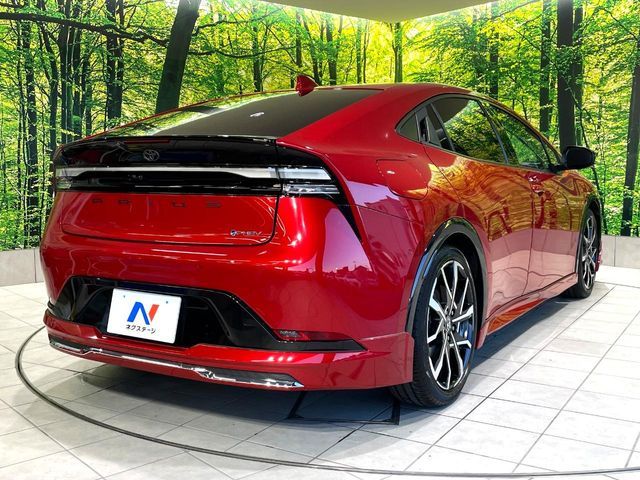 PRIUS PHV