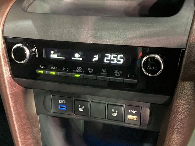 YARIS CROSS HYBRID