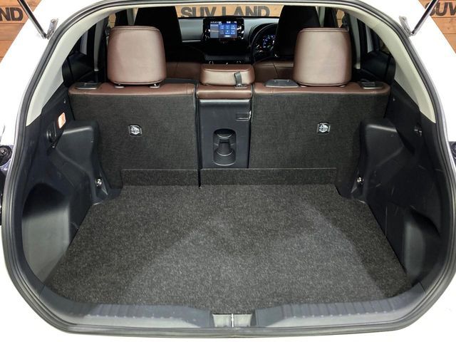 YARIS CROSS HYBRID