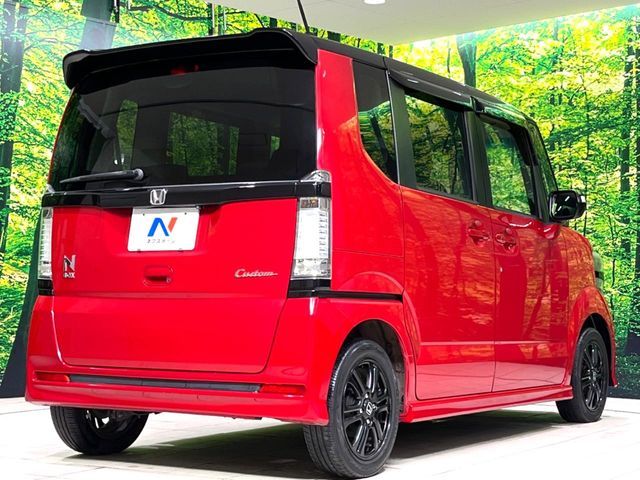 N BOX CUSTOM