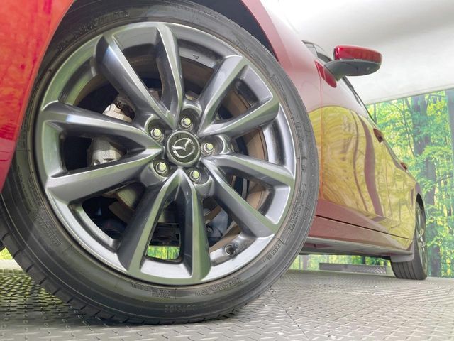 MAZDA3 FASTBACK