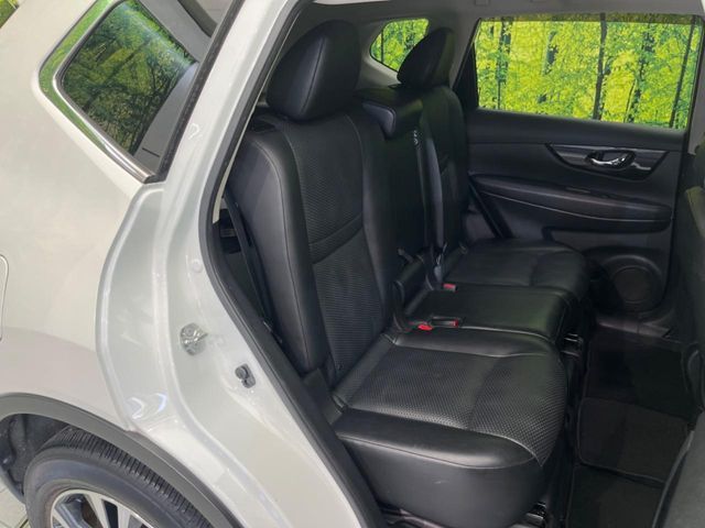 X-TRAIL 2WD
