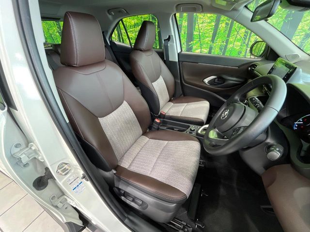 YARIS CROSS HYBRID
