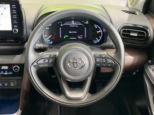 YARIS CROSS HYBRID
