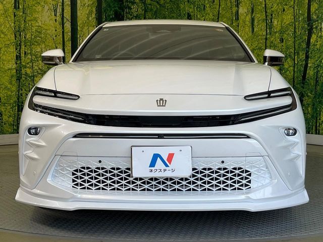 CROWN SPORT