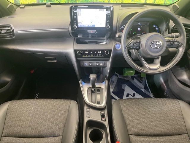 YARIS CROSS HYBRID